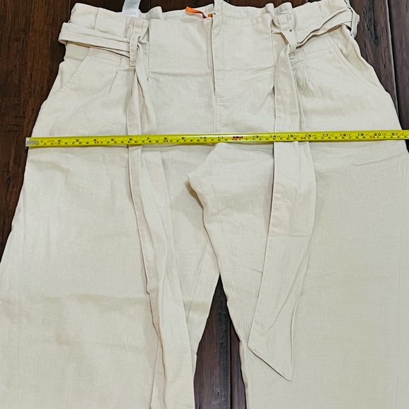 BCBG Paperbag-Waist Pant Linen Blend - Picture 9 of 10